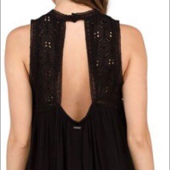 Volcom dress - Picture 6 of 7